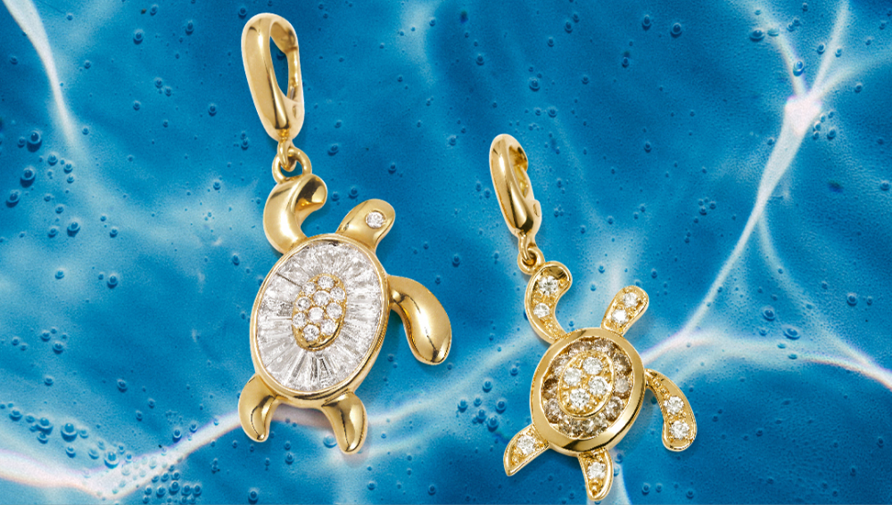 Baby Maldives Turtle Diamond Charm